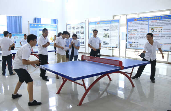 中煤集团“金秋杯”职工乒乓球比赛隆重举行